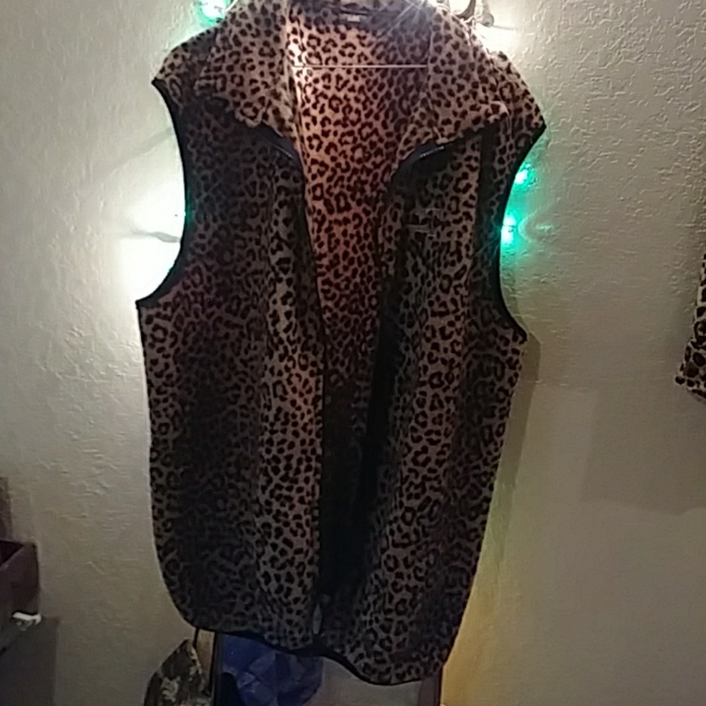 Oversized Animal Print Vest